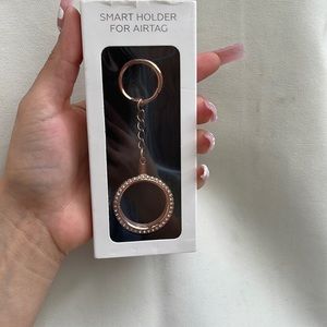 Smart Holder for Air Tag